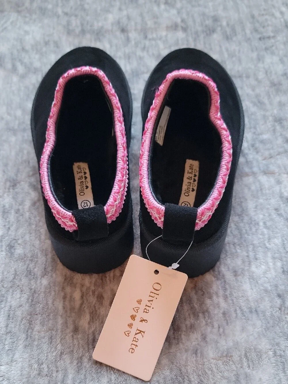 Kids Black Slip-On Slippers with Pink Trim Olivia And Kate Size 12
